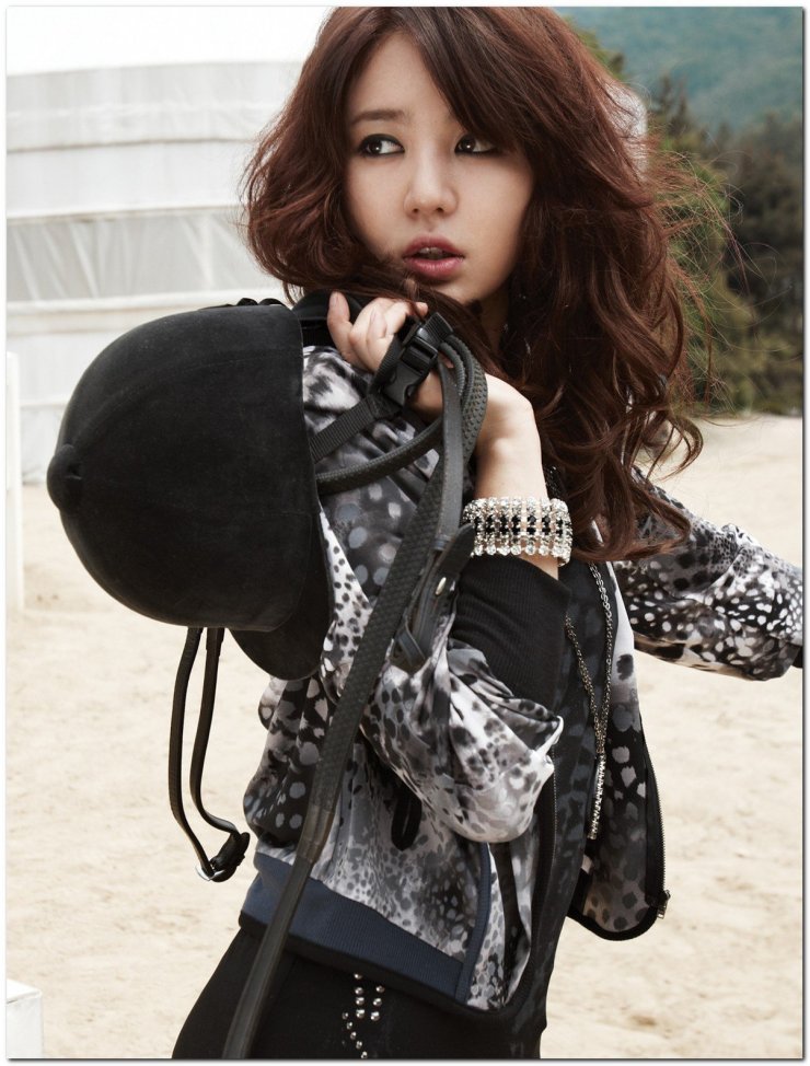 Yoon Eun-hye - Photo Gallery (윤은혜) @ HanCinema