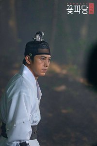 Flower Crew: Joseon Marriage Agency