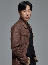 Kim Joong-hee