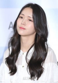 Kim Ji-eun-IV
