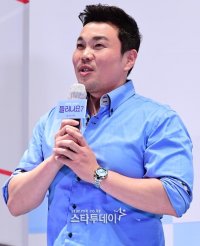 Shin Seung-hwan