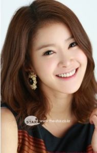 Lee Si-young