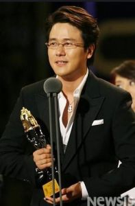Kam Woo-sung