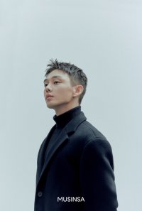 Yoo Ah-in