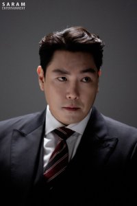 Cho Jin-woong