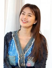 Shin Ae-ra