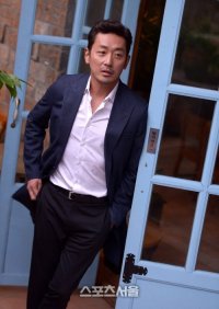 Ha Jung-woo