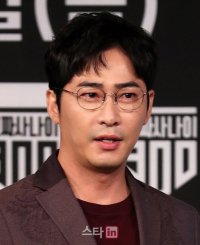 Kang Ji-hwan