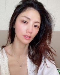 Kim Si-hyang
