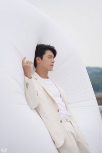 Hyun Bin