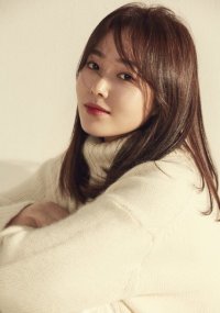 Yoon Jin-sol