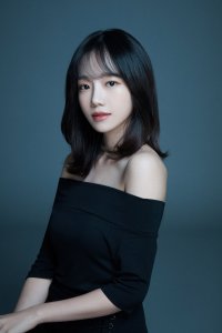 Jo Yu-ri