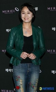 Lee Kyung-shil