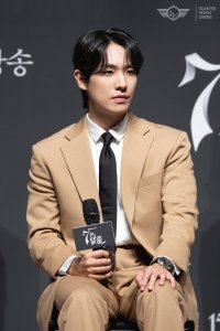 Lee Joon