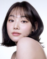 Kang Mina