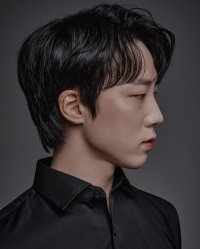 Lee Seung-min-V