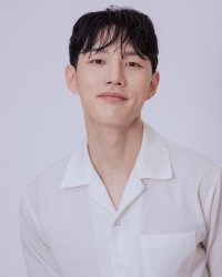 Lee Jung-min-IX