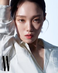 Lee Sung-kyung