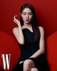 Lee Sung-kyung