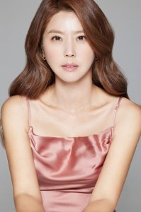 Lee Yoon-mi