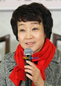Yun Woon-kyung