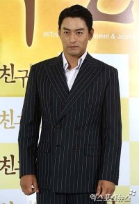 Joo Jin-mo