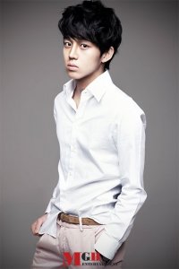 Lee Si-hoo