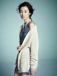 Stephanie Lee