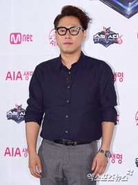 Yoon Jong-shin