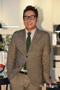 Yoon Jong-shin