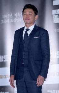 Hwang Jung-min